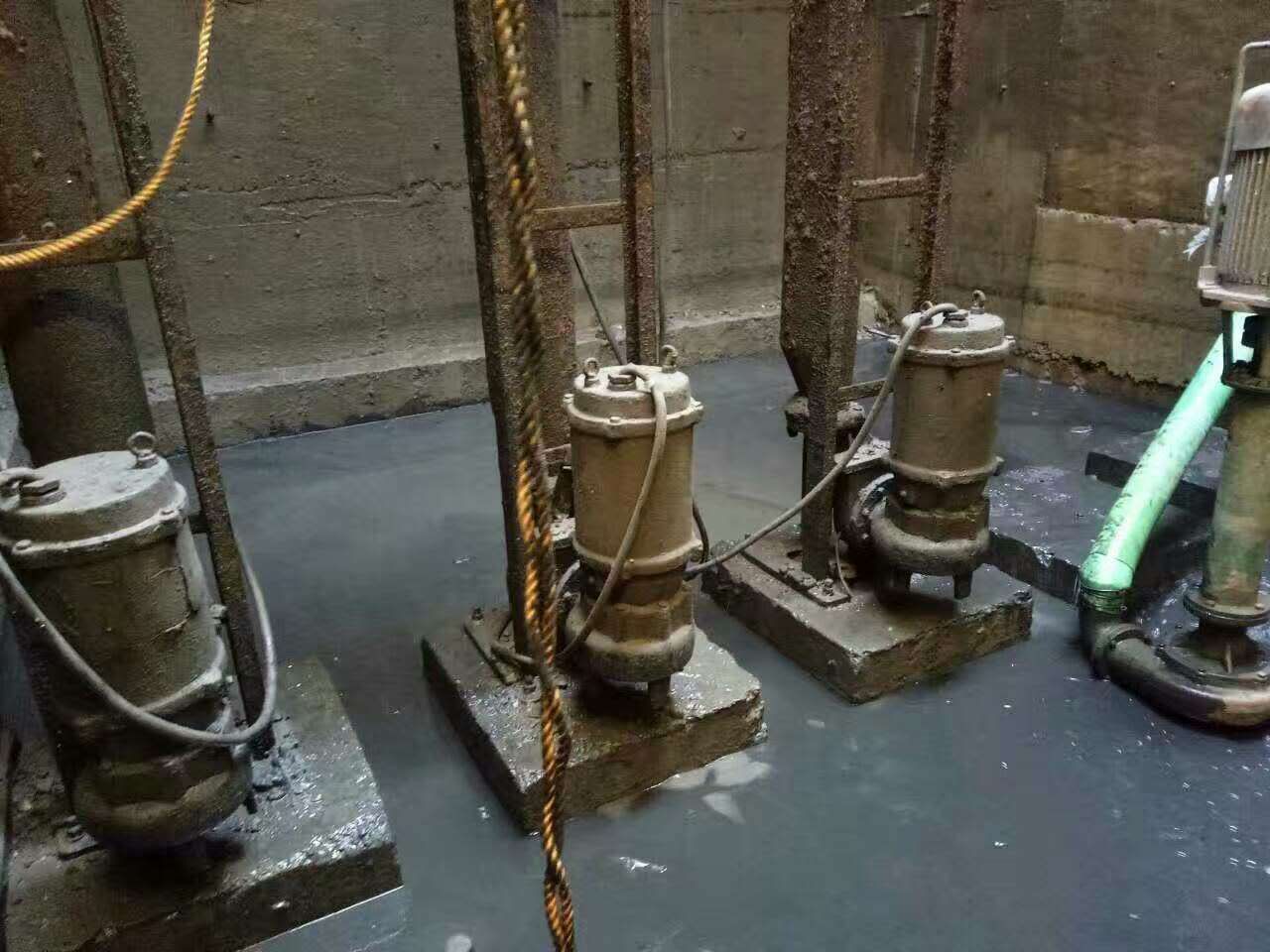 张掖污水池清理